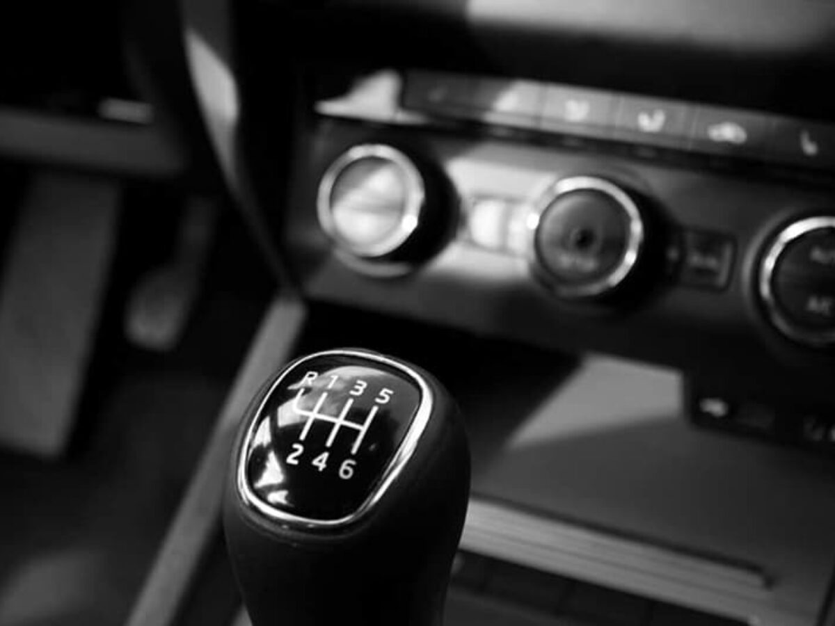 Common Problems with Manual Transmissions and How to Fix Them - Key  Transmission and Gears