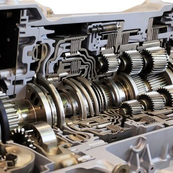 How does a transmission work